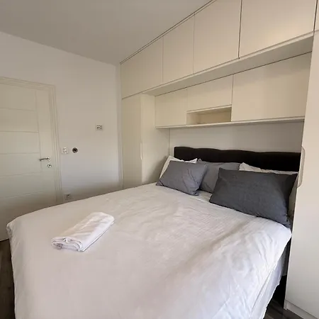 Stan Na Dan -apartman 比耶利纳